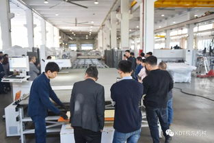 智造展示，深度交流 | 弘亞數(shù)控集團(tuán)新一期產(chǎn)品參觀交流會議完美收官